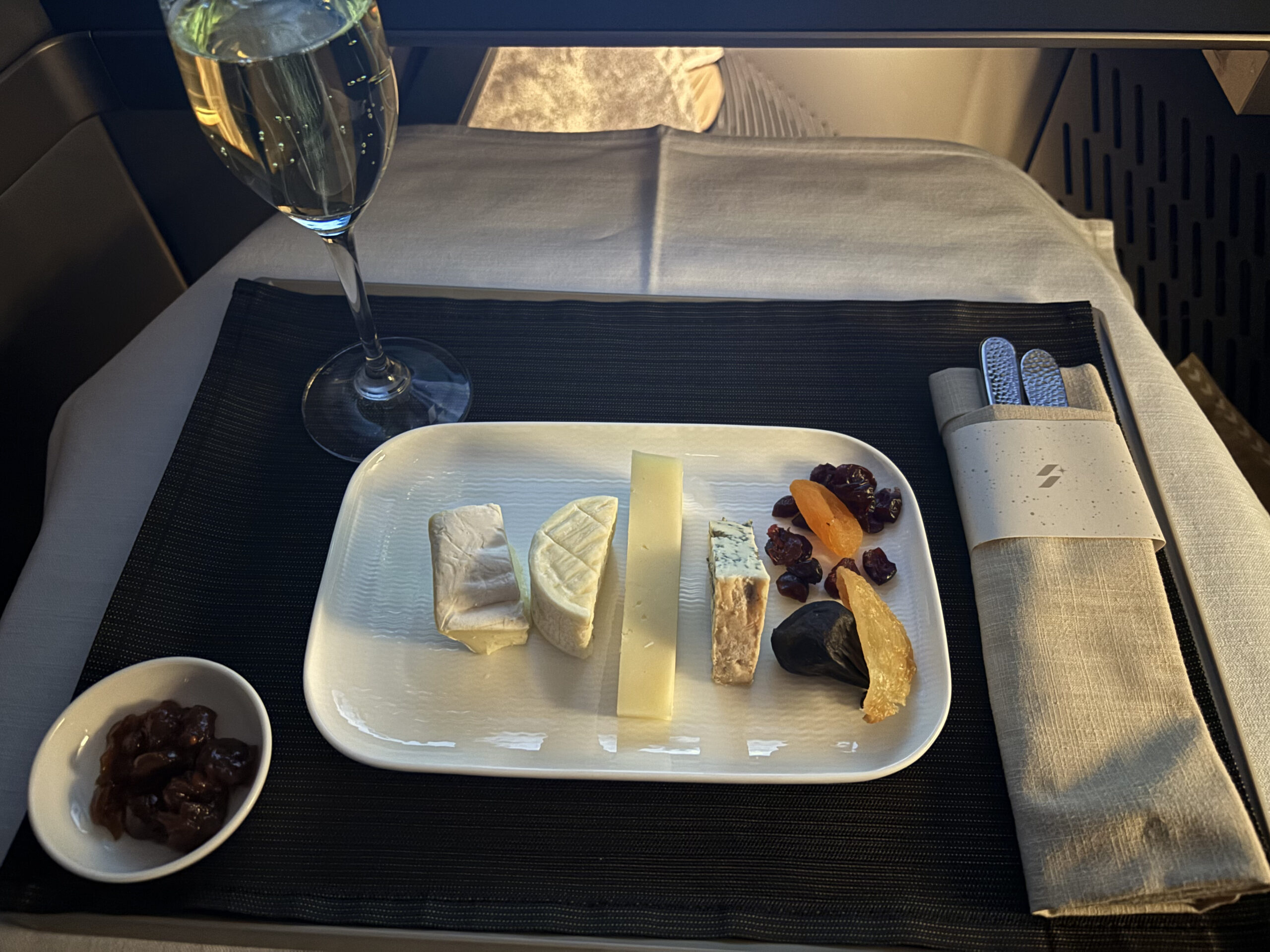 Starlux Business Class Meal | JX 5 | Airbus A350-900